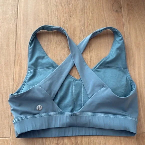 Lululemon Envital Bra *Medium Support B/C Cup Size 6 - Picture 2 of 3